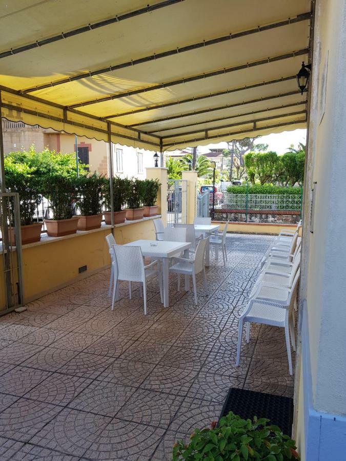 Hotel Margot Lido di Camaiore Eksteriør billede